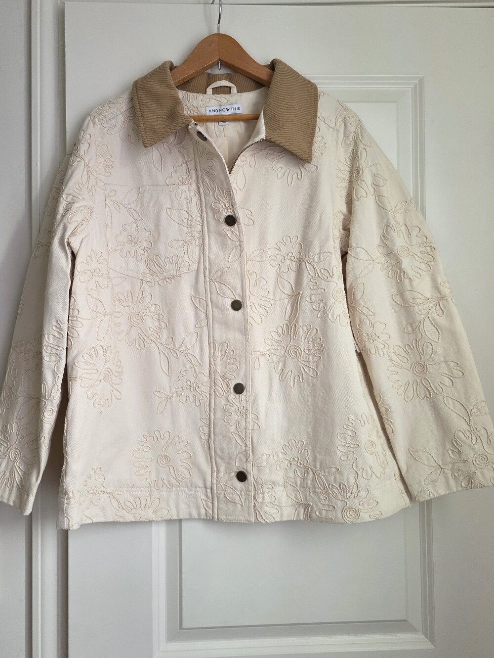 Embroidered Barn Jacket Western Chic Rodeo 90s Womens M And Now This Cream NWT